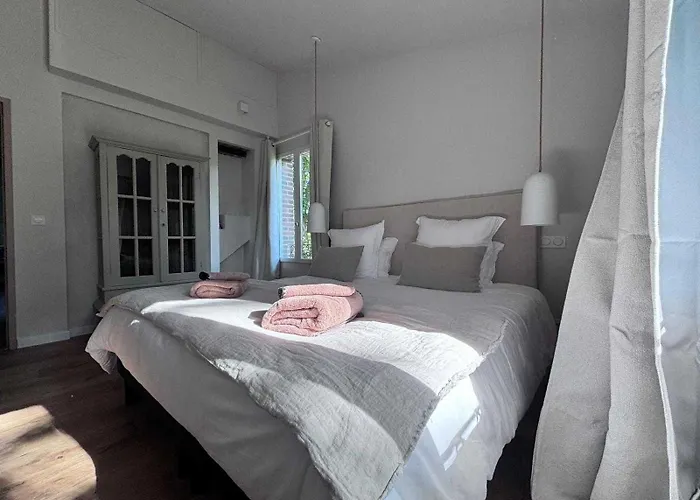 Exceptional 5 Bedroom House Near The Trouville-sur-Mer