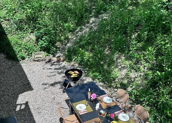 Hébergement de vacances Exceptional 5 Bedroom House Near The *