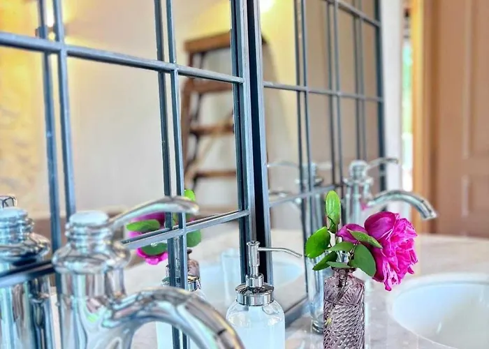 Exceptional 5 Bedroom House Near The * Trouville-sur-Mer