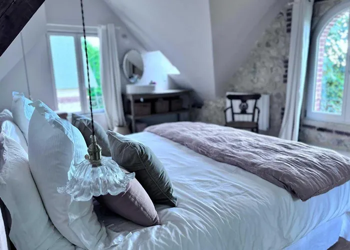 Hébergement de vacances Exceptional 5 Bedroom House Near The *