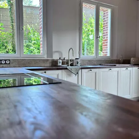Exceptional 5 Bedroom House Near The * Trouville-sur-Mer