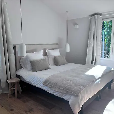 Holiday home Exceptional 5 Bedroom House Near The *