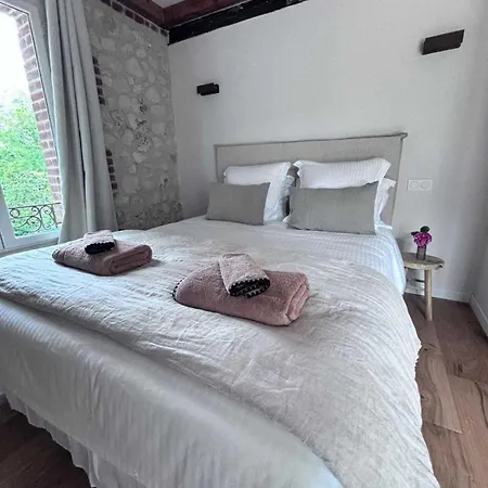 Exceptional 5 Bedroom House Near The Trouville-sur-Mer