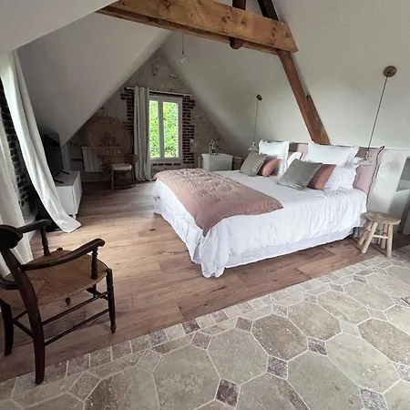 Exceptional 5 Bedroom House Near The 別荘 トルヴィル＝シュル＝メール