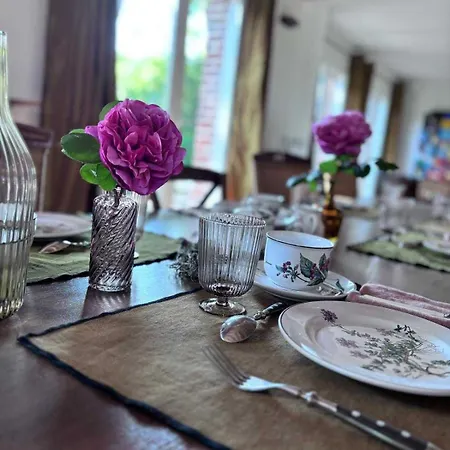 Exceptional 5 Bedroom House Near The 別荘 トルヴィル＝シュル＝メール