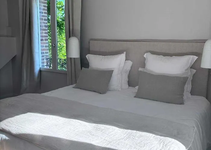 Vakantiehuis Exceptional 5 Bedroom House Near The *