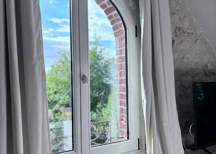 Exceptional 5 Bedroom House Near The Trouville-sur-Mer