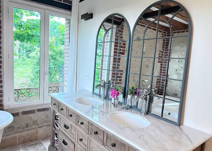 Vakantiehuis Exceptional 5 Bedroom House Near The *