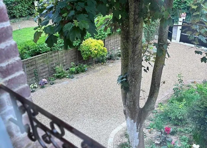 Exceptional 5 Bedroom House Near The * Trouville-sur-Mer